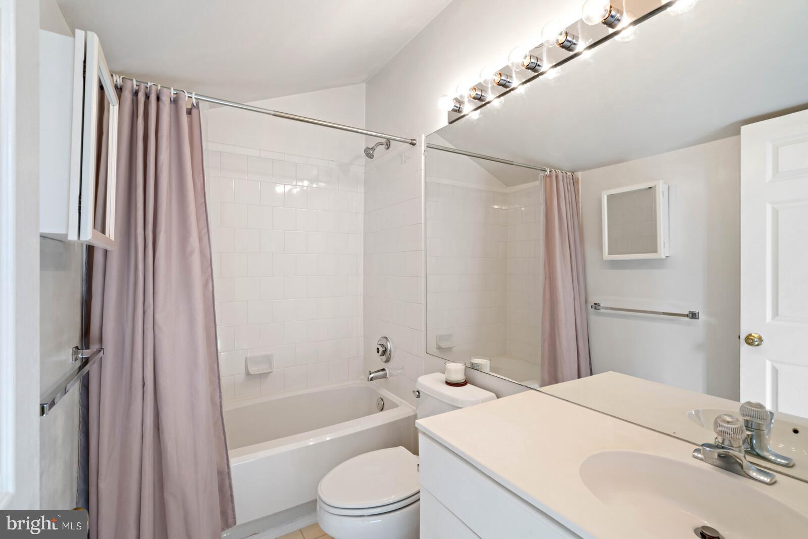 6027 Riddle Walk Alexandria, VA 22312 - Photo 27 of 33 Gallery Image 27