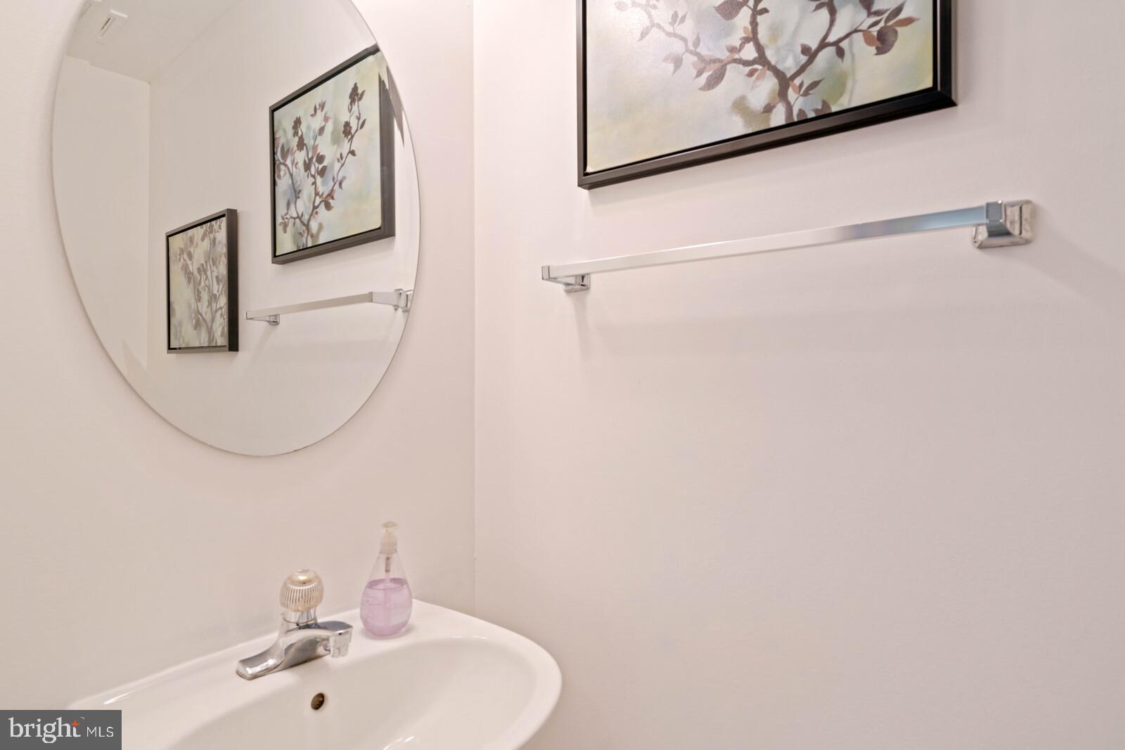 6027 Riddle Walk Alexandria, VA 22312 - Photo 30 of 33 Gallery Image 30