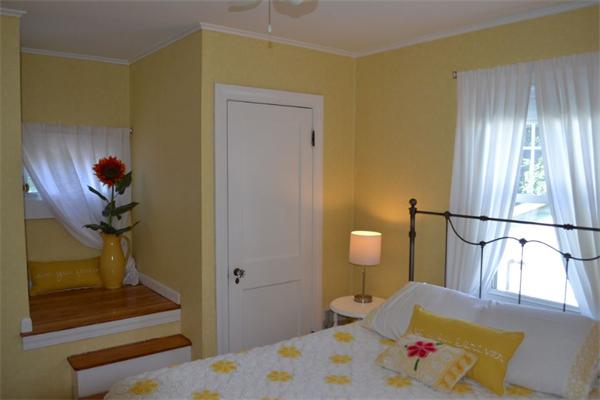 67 Barnard Road Worcester, MA 01605 - Photo 17 of 30 Gallery Image 17