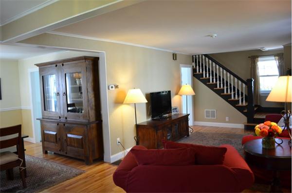 67 Barnard Road Worcester, MA 01605 - Photo 6 of 30 Gallery Image 6