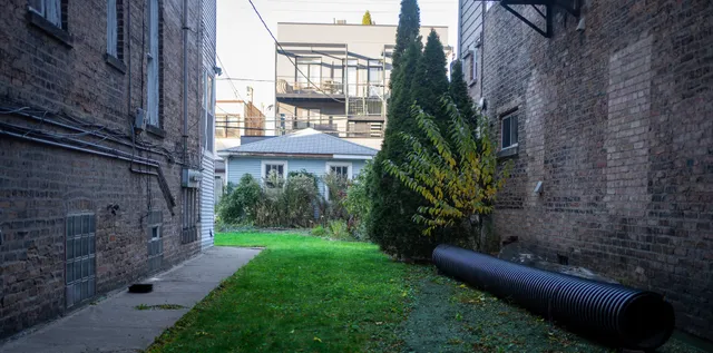 $1,450,000 | 2042 West Walton Street, Chicago, IL 60622