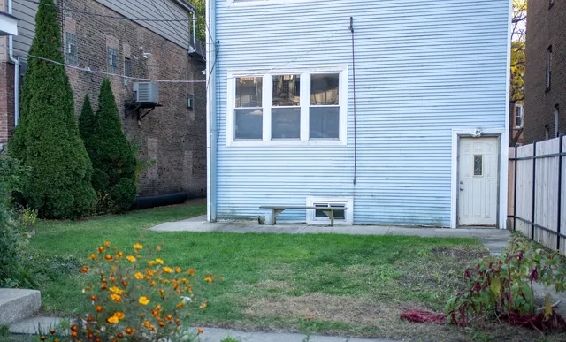 $1,450,000 | 2042 West Walton Street, Chicago, IL 60622