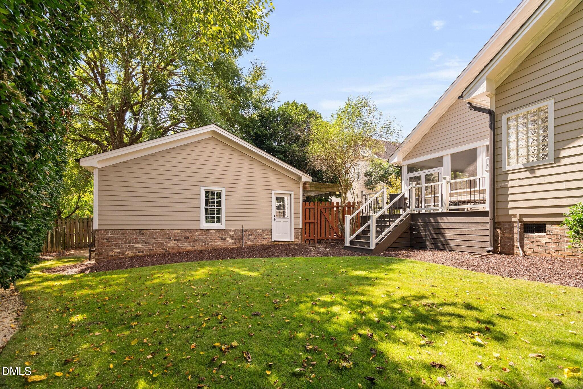 2920 Claremont Road Raleigh, NC 27608 - Photo 59 of 73 059_21webormls2920claremontrd