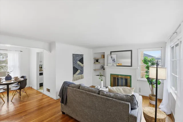 $300,000 | 2619 West Lacrosse Avenue, Spokane, WA 99205