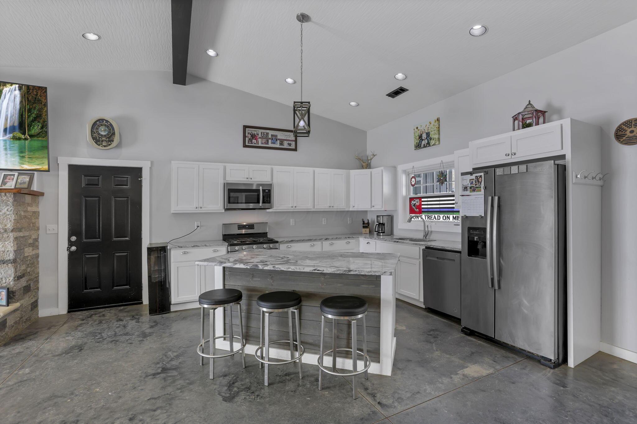 36391 Scout Road Logan, OH 43138 - Photo 8 of 64 36391 Scout Road, Logan, OH