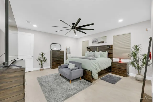 $599,900 | 2513 Haverford Boulevard, Harlingen, TX 78552