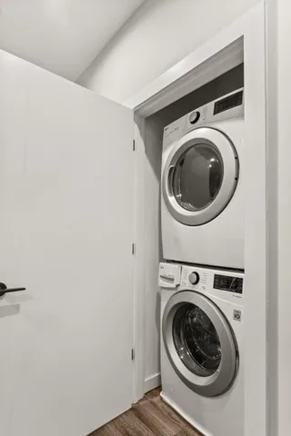 $395,000 | 5403 Centennial Boulevard, Unit 203, Nashville, TN 37209