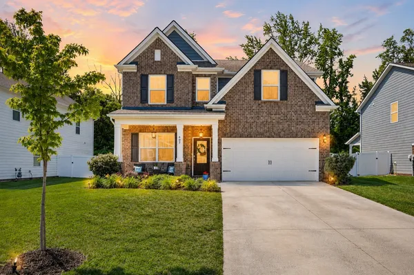 $437,900 | 607 Ballard Drive, White House, TN 37188