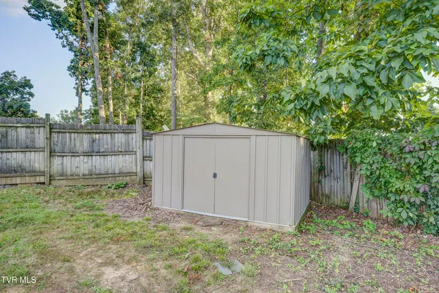 $299,900 | 110 Hopeville Avenue, Greeneville, TN 37745