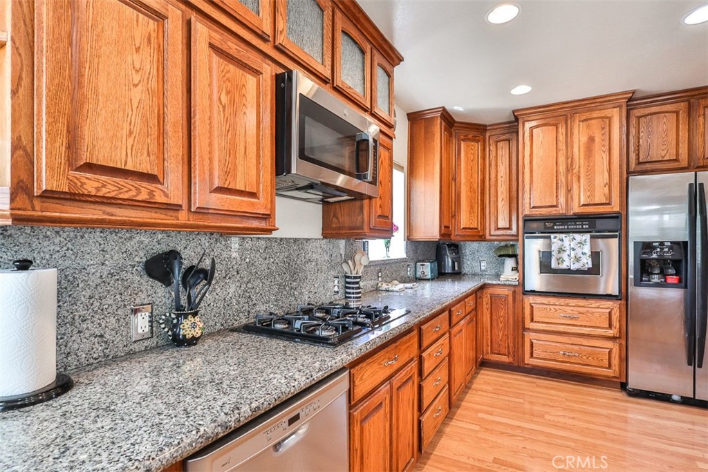 18266 Roberts Road Riverside, CA 92508 - Photo 21 of 27