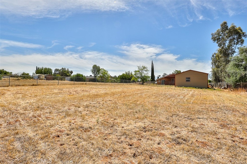 18266 Roberts Road Riverside, CA 92508 - Photo 27 of 27