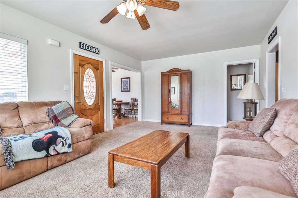 18266 Roberts Road Riverside, CA 92508 - Photo 4 of 27