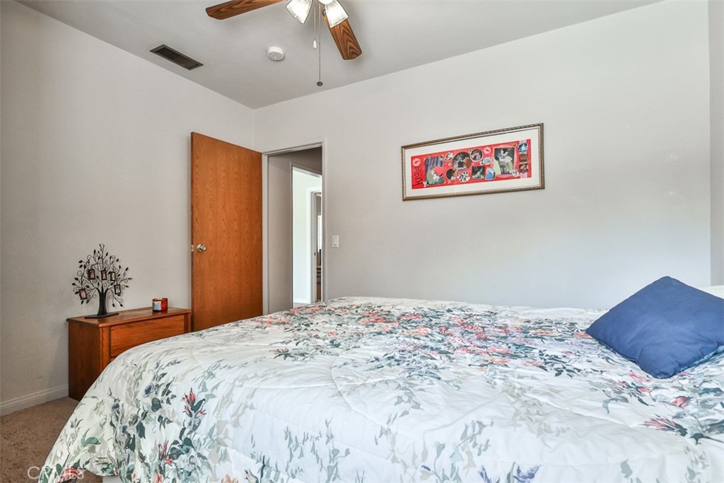18266 Roberts Road Riverside, CA 92508 - Photo 6 of 27
