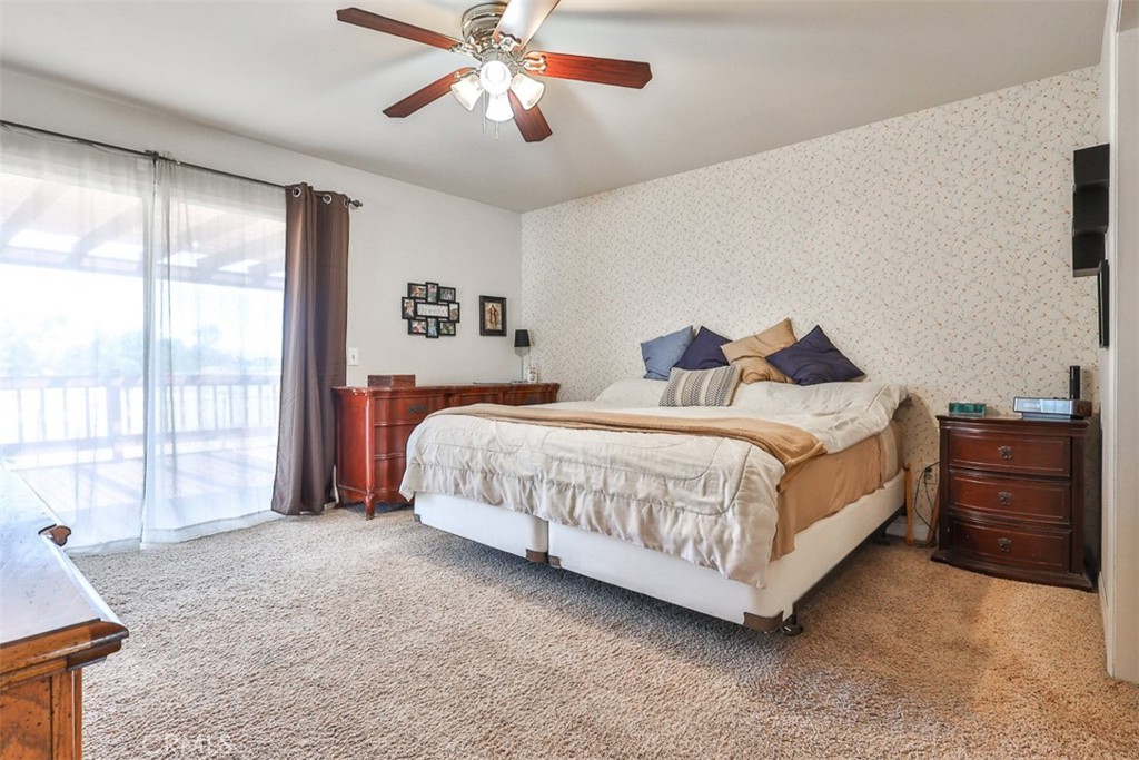 18266 Roberts Road Riverside, CA 92508 - Photo 10 of 27