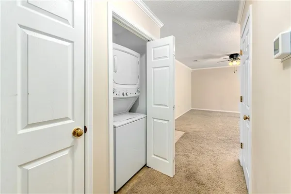 $268,000 | 735 North Somerset Terrace, Olathe, KS 66062