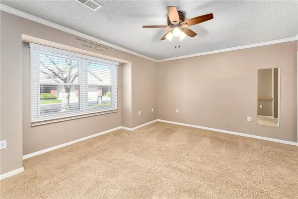 $268,000 | 735 North Somerset Terrace, Olathe, KS 66062