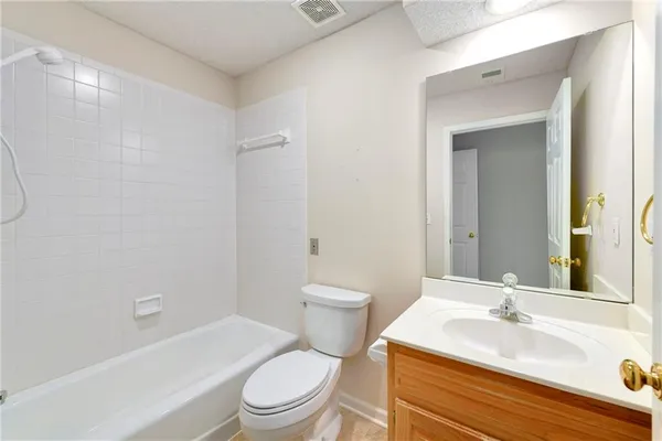 $268,000 | 735 North Somerset Terrace, Olathe, KS 66062