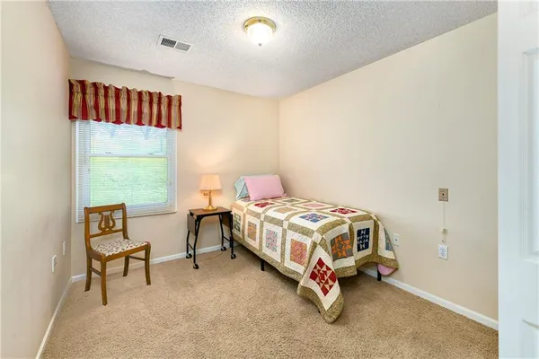 $268,000 | 735 North Somerset Terrace, Olathe, KS 66062