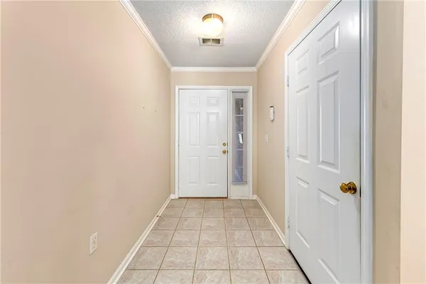 $268,000 | 735 North Somerset Terrace, Olathe, KS 66062