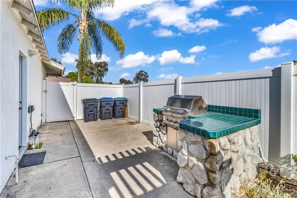 $1,349,000 | 28935 De La Luna Drive, Mission Viejo, CA 92692