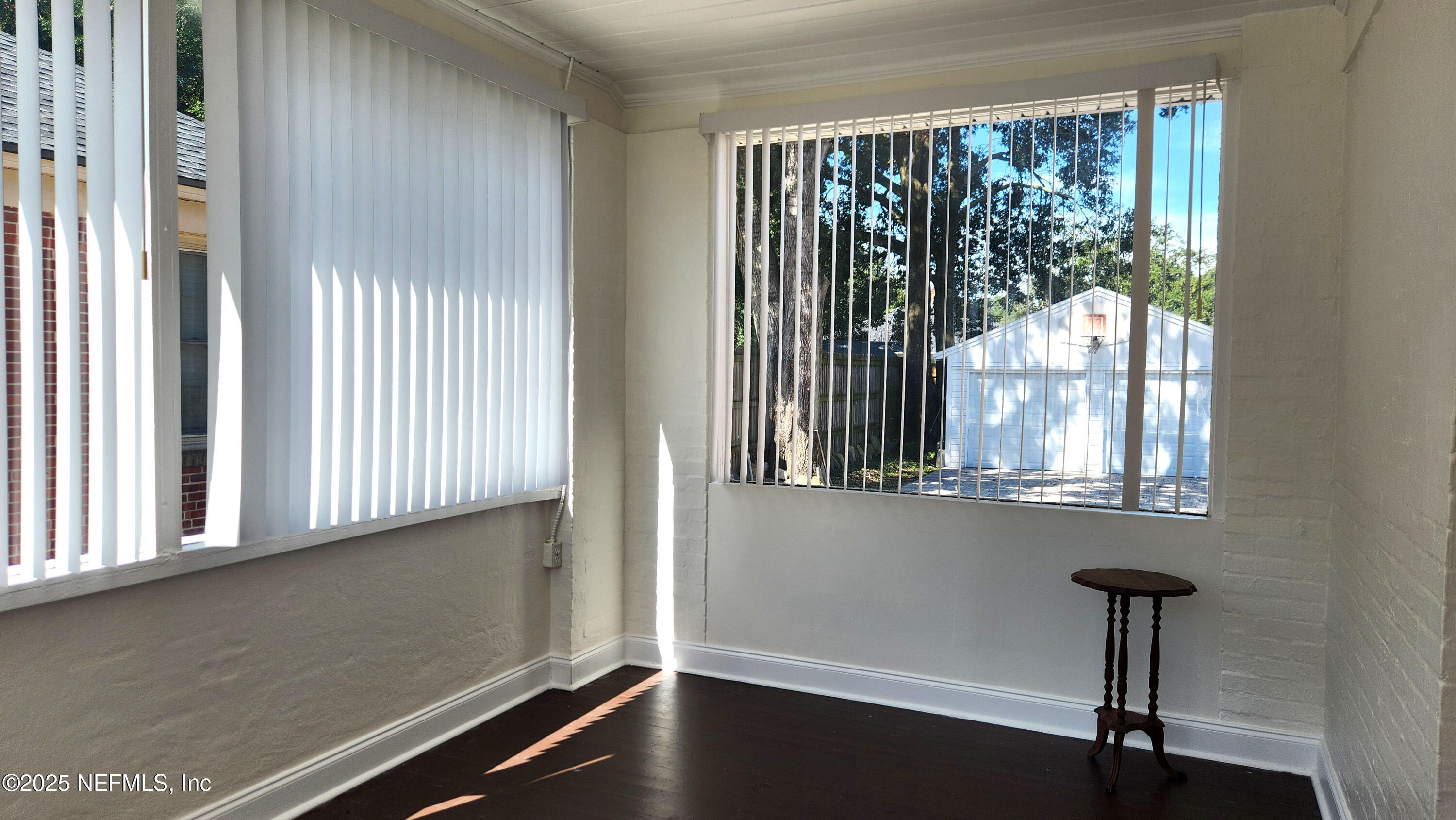 1418 Nicholson Road Jacksonville, FL 32207 - Photo 4 of 35 a view of a room that has a window in it