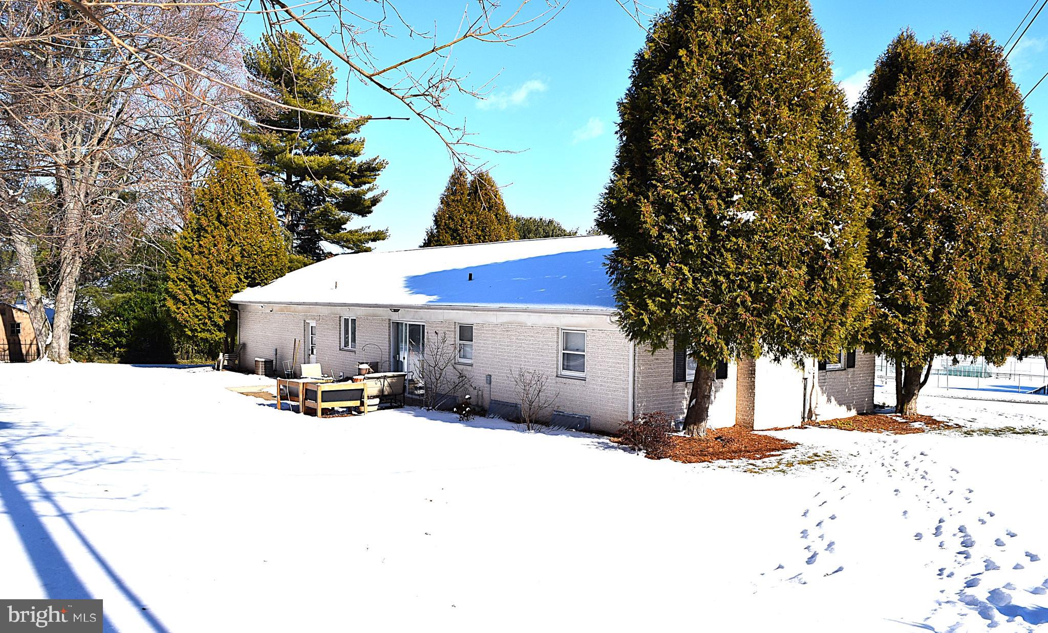 295 Bowman Road Hanover, PA 17331 - Photo 3 of 28 Gallery Image 3