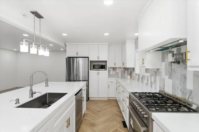 $494,999 | 2213 Evelle Lane, Turlock, CA 95380