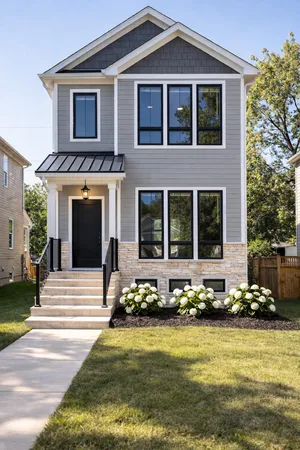 $2,300,000 | 4616 North Claremont Avenue, Chicago, IL 60625