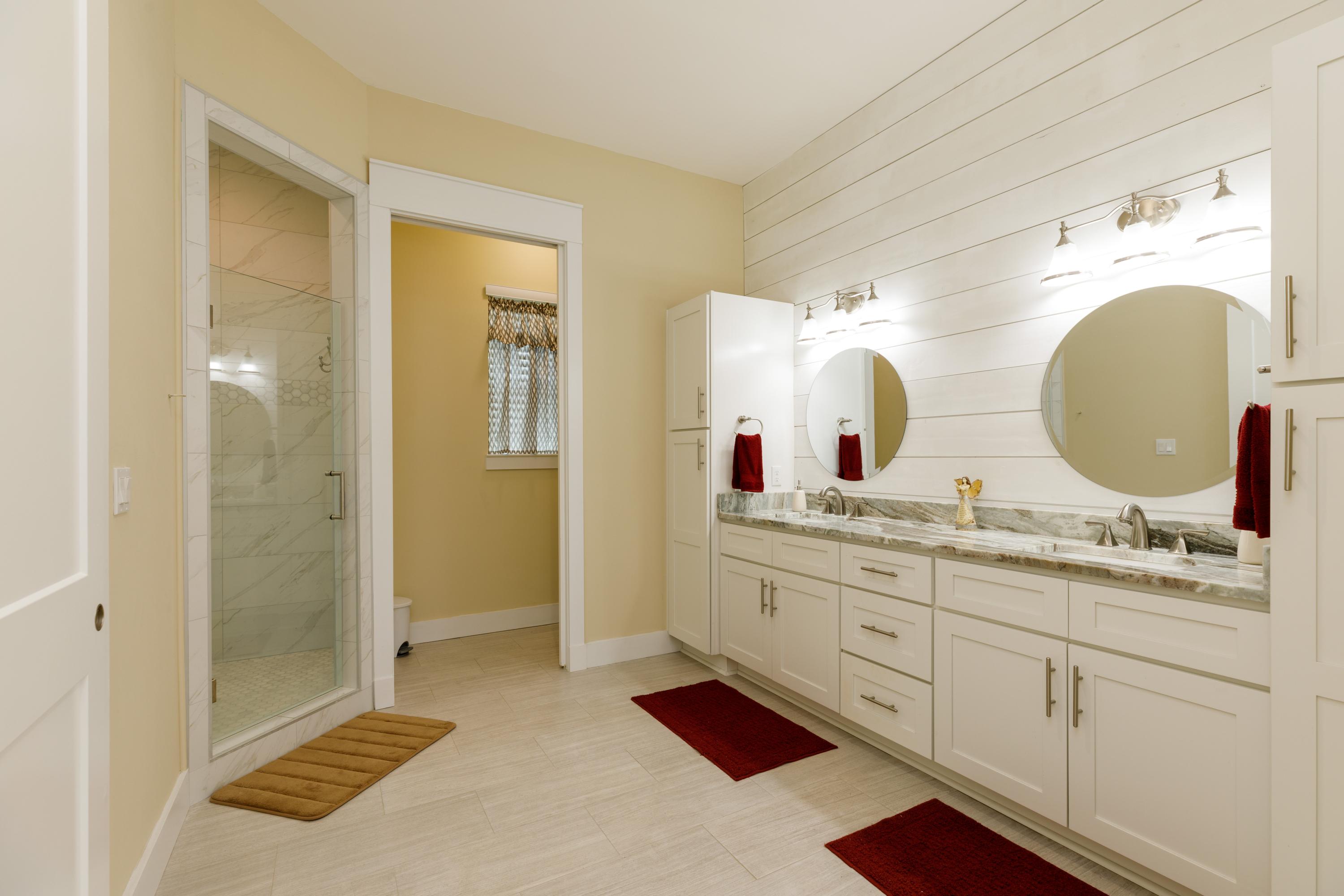 178 Whispering Way Freeport, FL 32439 - Photo 17 of 35 16_178WhisperingWay_2033_HiRes