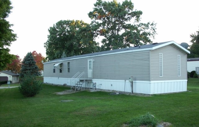 2379 West Orland Road Angola, IN 46703 - Photo 23 of 28 Gallery Image 23