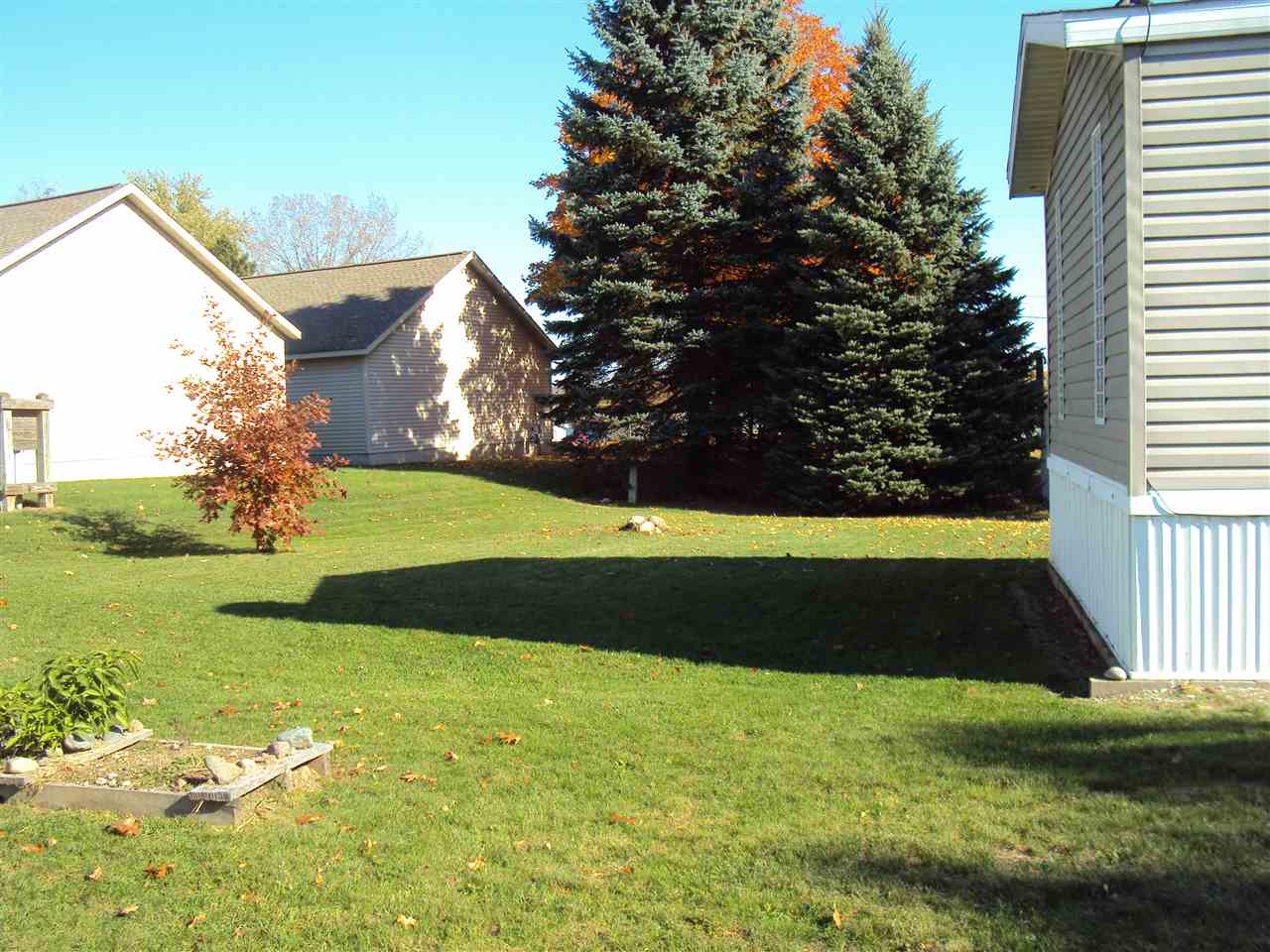 2379 West Orland Road Angola, IN 46703 - Photo 27 of 28 Gallery Image 27