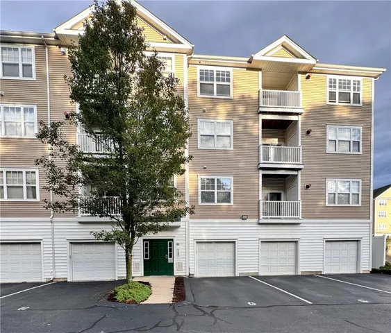 $260,000 | 108 Mill Street, Unit 202, Woonsocket, RI 02895