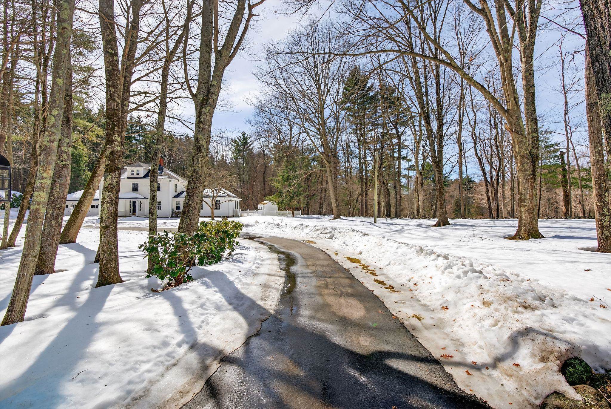 188 Kensington Road Hampton Falls, NH 03844 - Photo 7 of 59