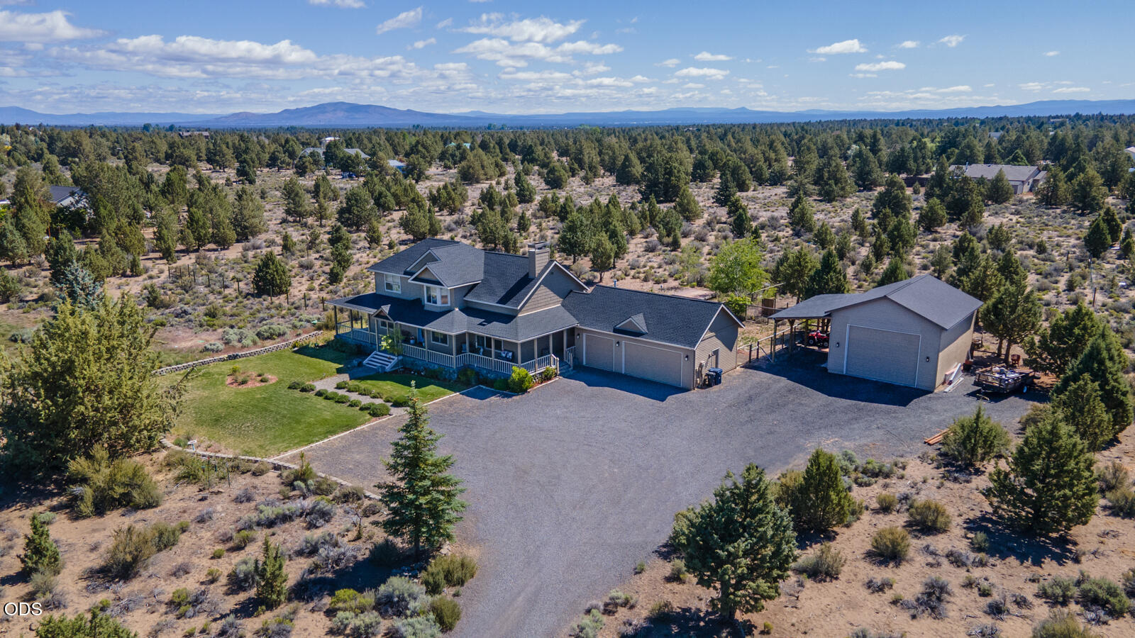 60900 Jennings Road Bend, OR 97702 - Photo 1 of 31