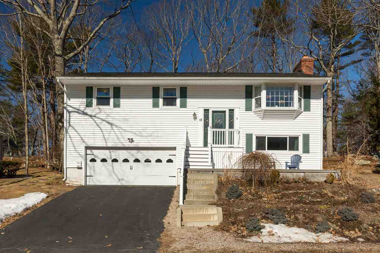 13 Harding Road Portsmouth, NH 03801 - Photo 1 of 40