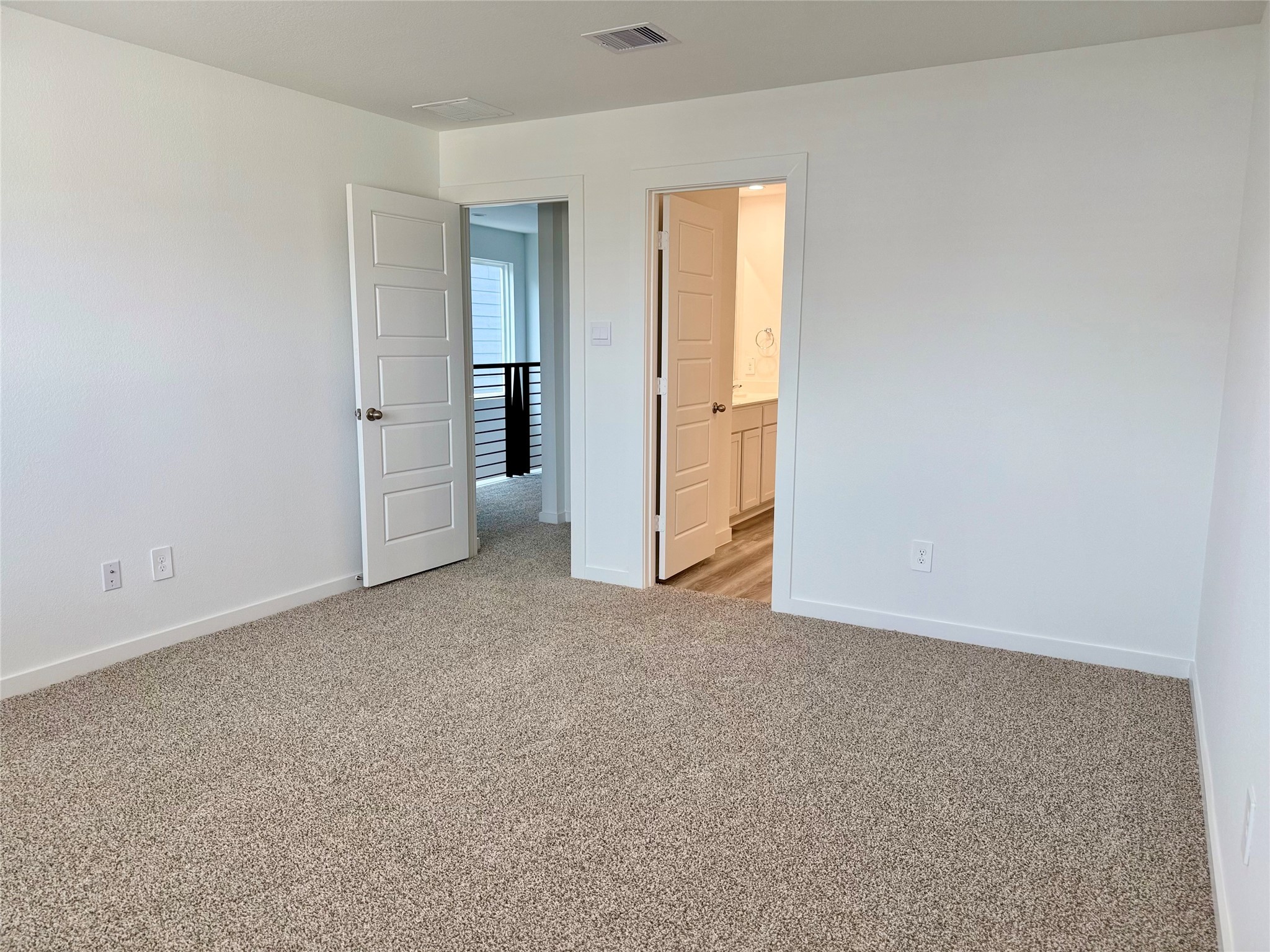 2911 Needham Gdn Lane Houston, TX 77051 - Photo 18 of 50 an empty room with a window and a kitchen