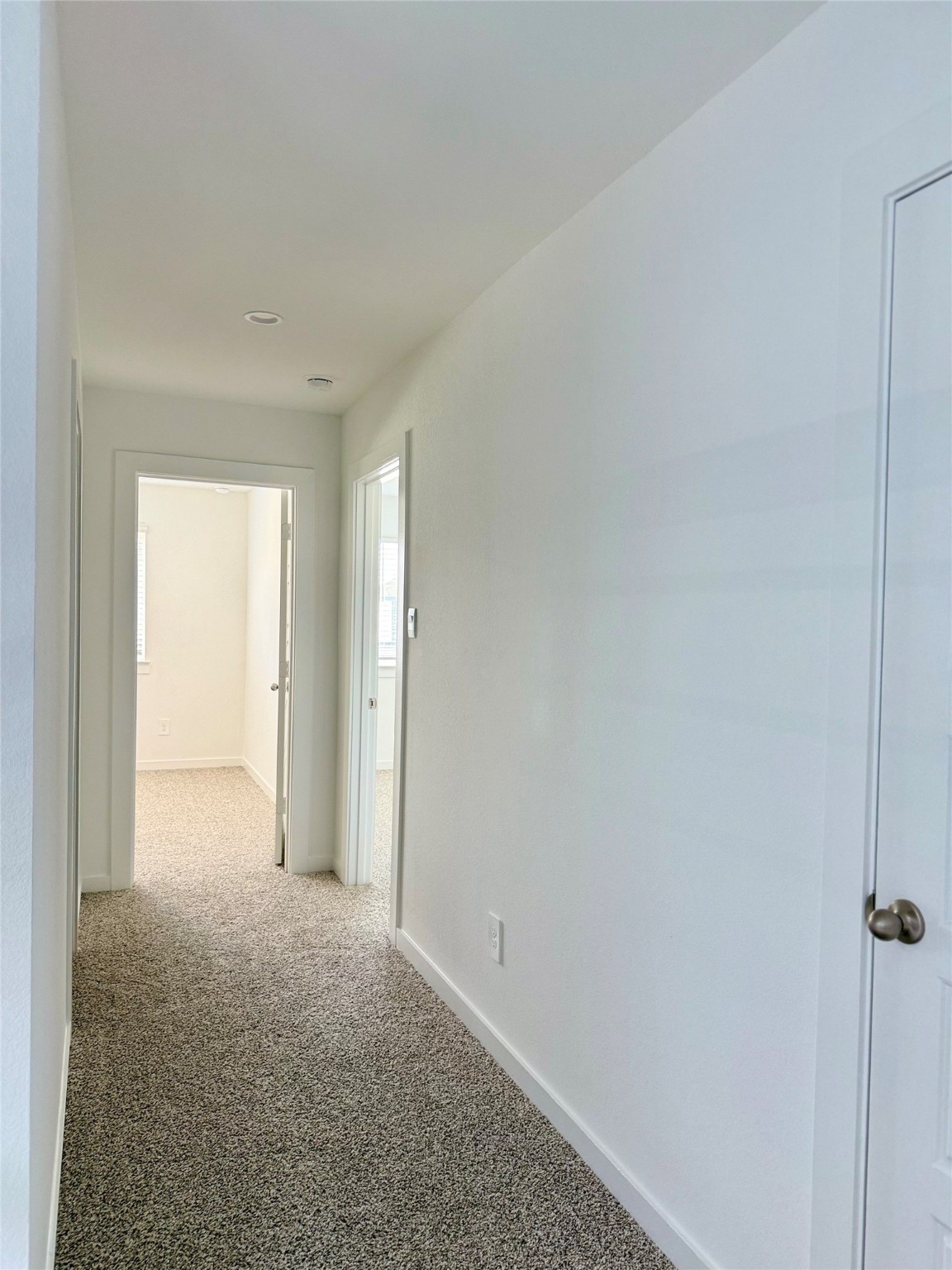 2911 Needham Gdn Lane Houston, TX 77051 - Photo 27 of 50 a view of an empty room and closet area