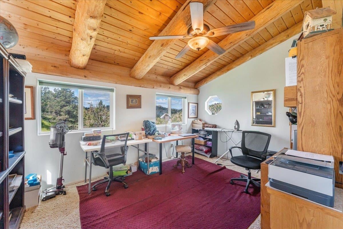 4711 Elkridge Road Weed, CA 96094 - Photo 13 of 31 Gallery Image 13