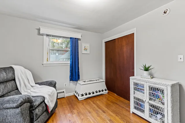 $425,000 | 11 Hillside Avenue, Scarborough, ME 04074