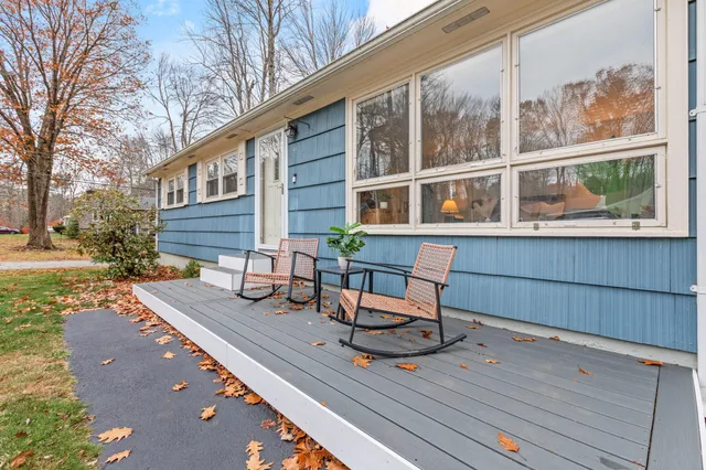 $425,000 | 11 Hillside Avenue, Scarborough, ME 04074