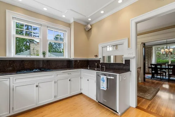 $950,000 | 707 West Columbia Street, Chippewa Falls, WI 54729