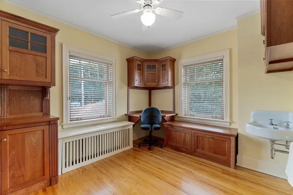 $950,000 | 707 West Columbia Street, Chippewa Falls, WI 54729