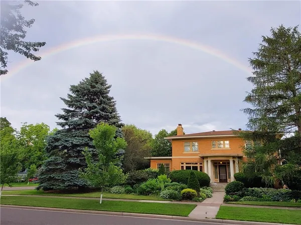 $950,000 | 707 West Columbia Street, Chippewa Falls, WI 54729