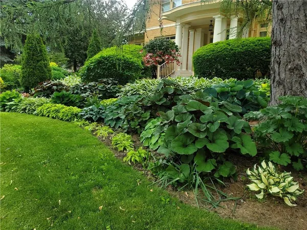 $950,000 | 707 West Columbia Street, Chippewa Falls, WI 54729