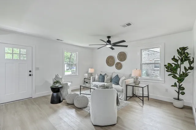 $699,000 | 1134 Shadow Drive, Mount Pleasant, SC 29464