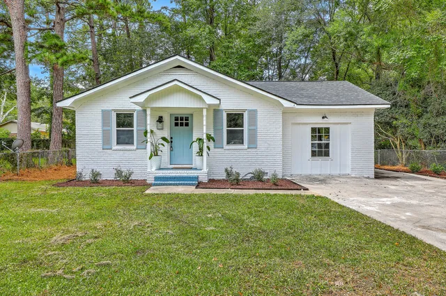 $699,000 | 1134 Shadow Drive, Mount Pleasant, SC 29464