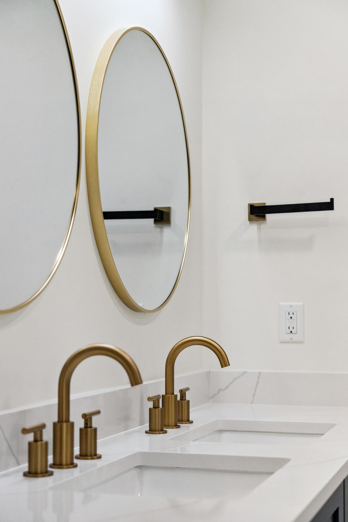 1011 Golf Course Parkway Moncks Corner, SC 29461 - Photo 27 of 40 1011GolfCoursePkwy-KeenEyeMarketing-028