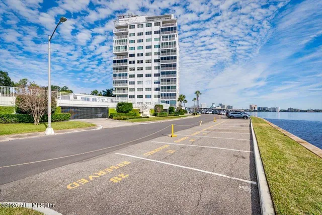 $180,000 | 1560 Lancaster Terrace, Unit 103, Jacksonville, FL 32204