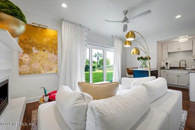 $180,000 | 1560 Lancaster Terrace, Unit 103, Jacksonville, FL 32204