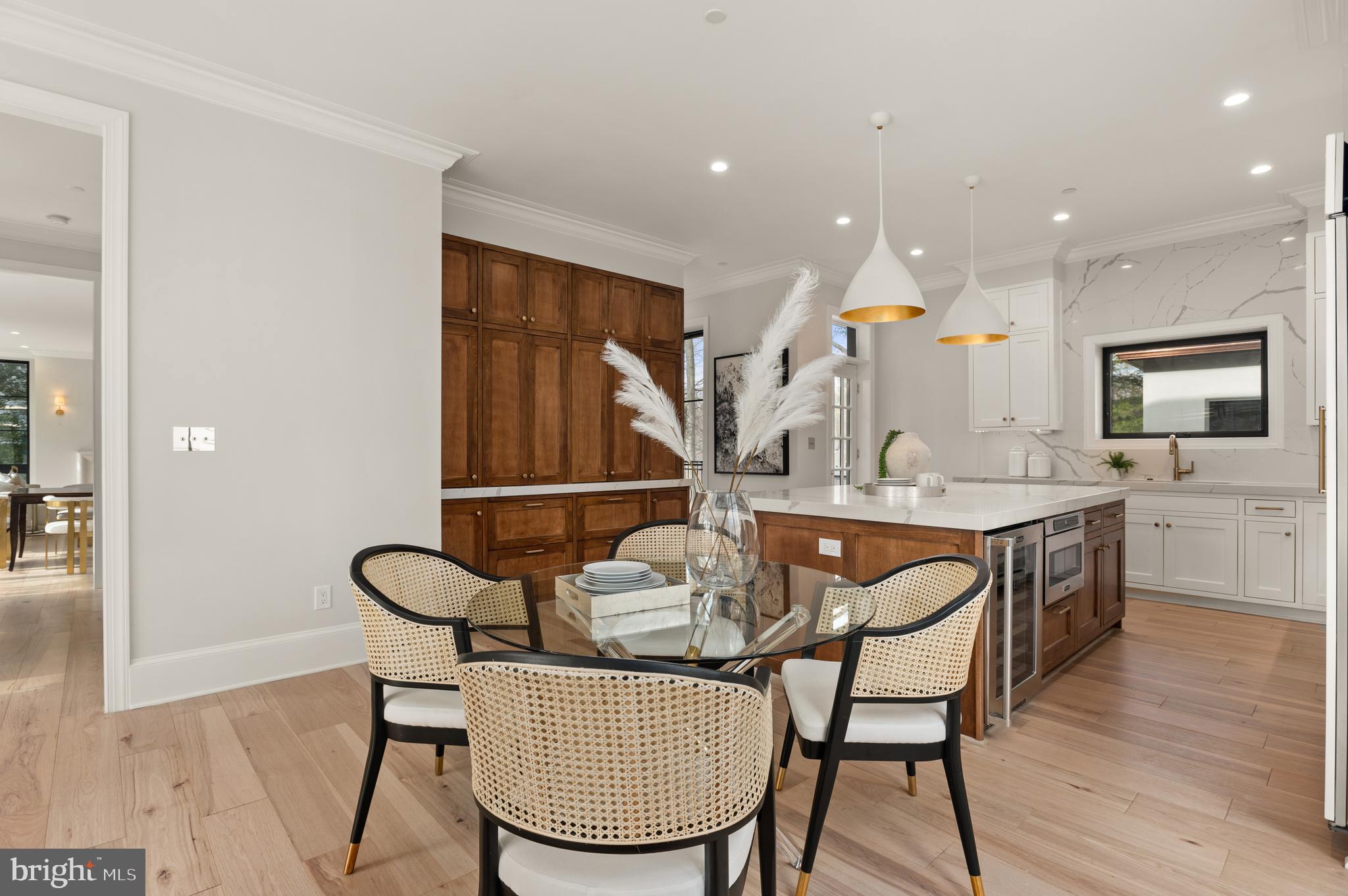 5045 Overlook Road Northwest Washington, DC 20016 - Photo 16 of 50 Eat-in area and kitchen